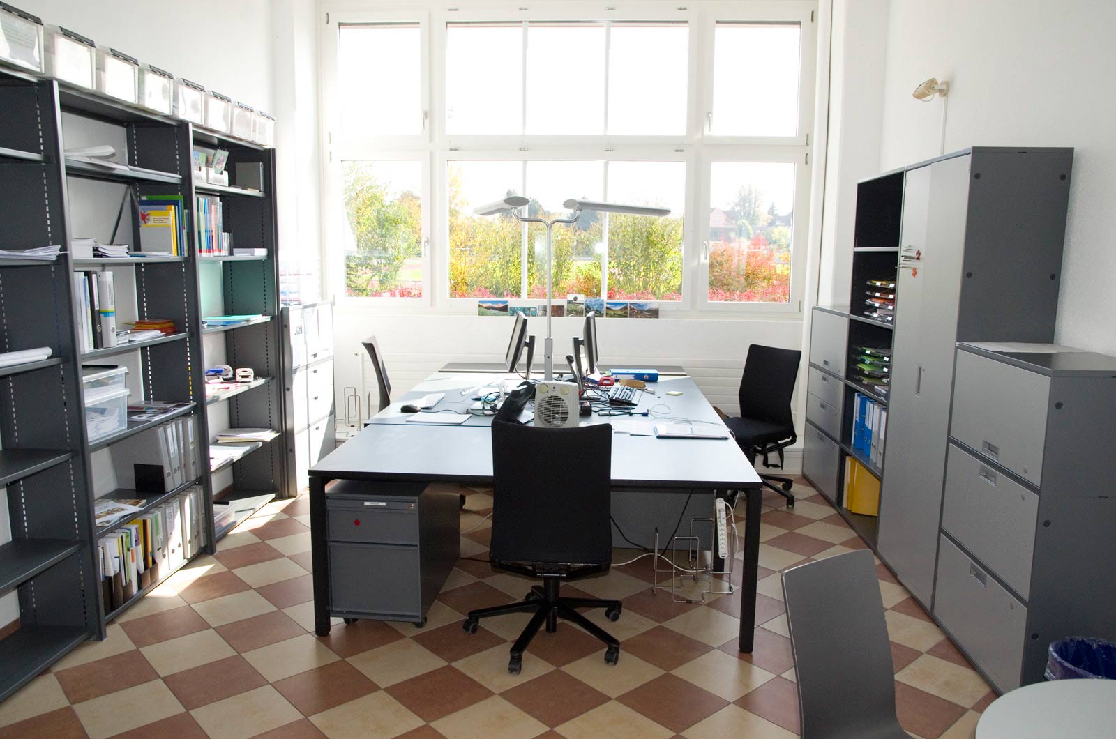 #nivo_desc_2 Buro-HC